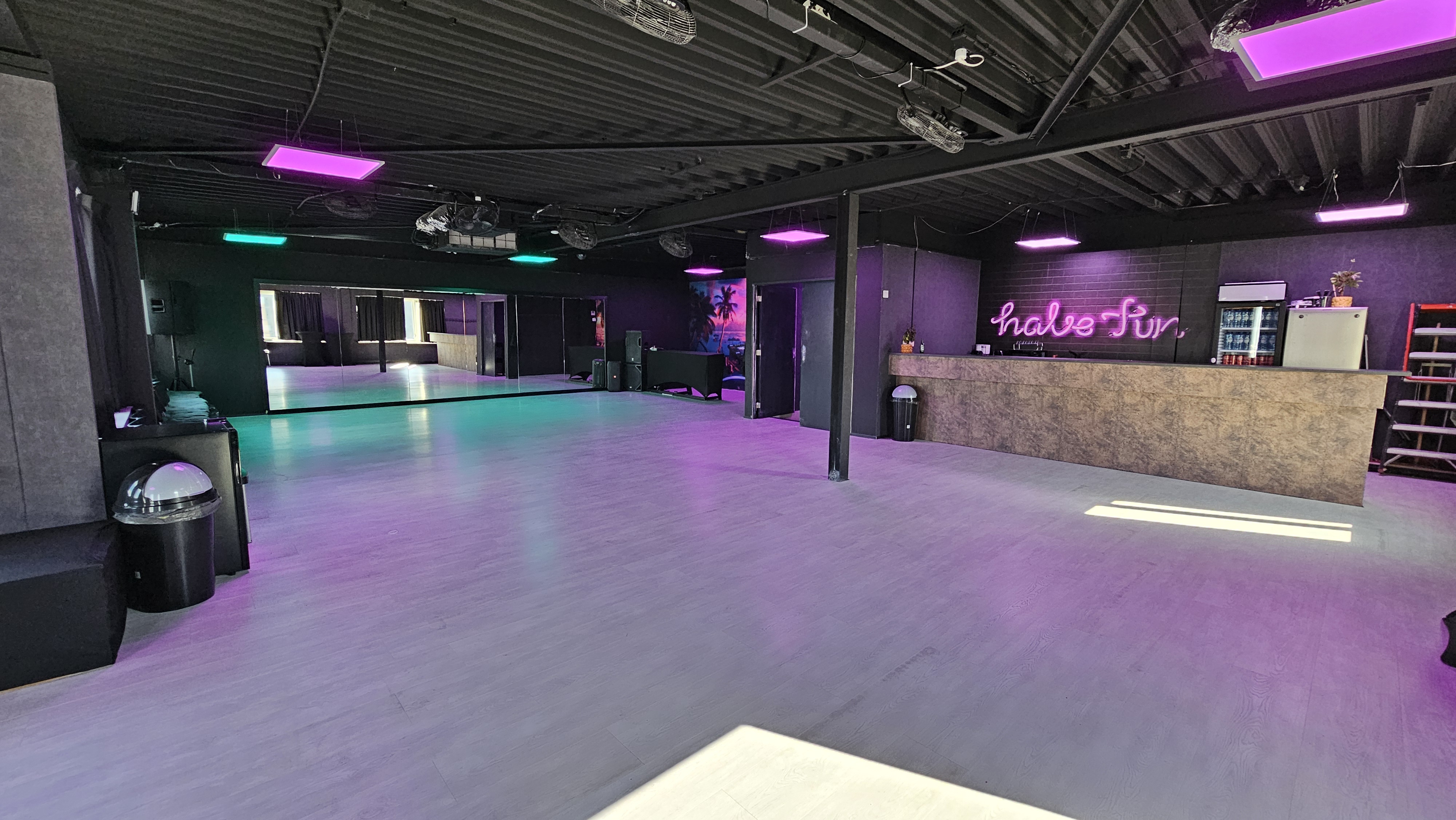 Grote Studio - 150m² studio